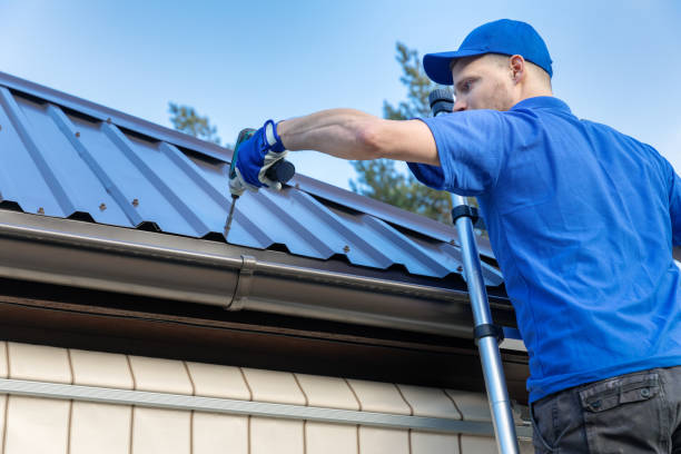 Best Roof Installation  in Dubuque, IA